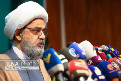  وحدت اسلامی باید از گفتمان به میدان عمل برسد
