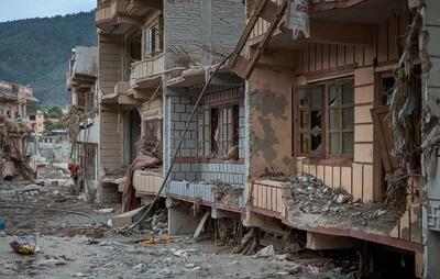 شمار کشتهشدگان سیل نپال به ۷۳۴ نفر رسید