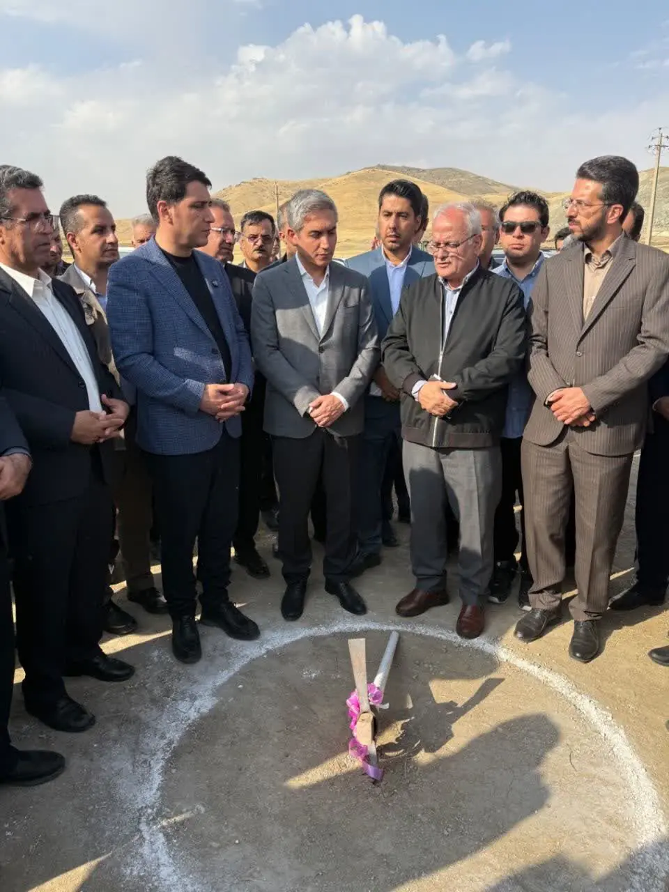 آغاز عملیات اجرایی ۷۵۰ واحد مسکن ملی کامیاران با حضور استاندار کردستان