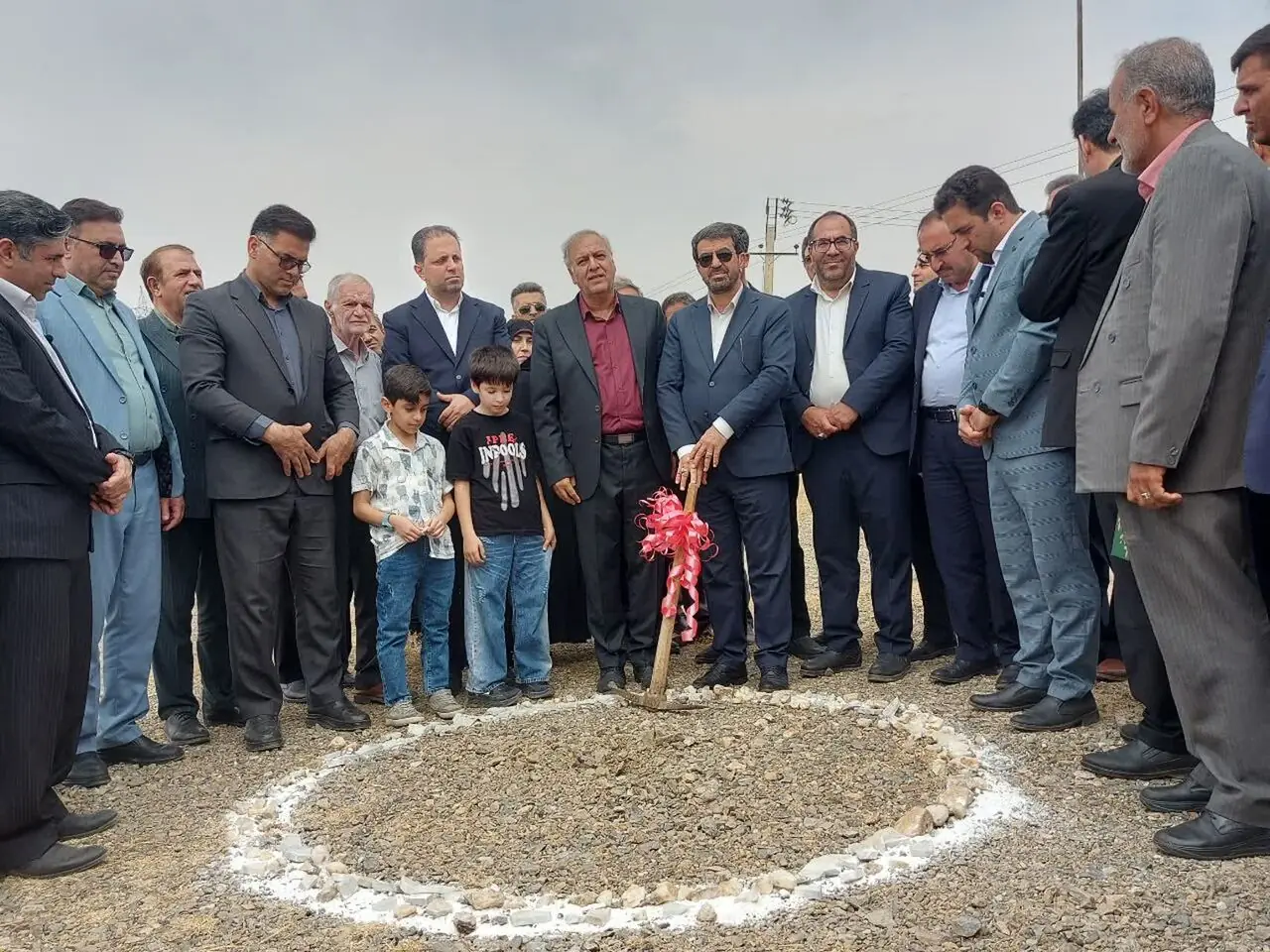  کلنگ‌زنی پروژه ۶۰ هزارتنی فرومنگنز در اسدآباد با هدف تکمیل زنجیره ارزش معدنی