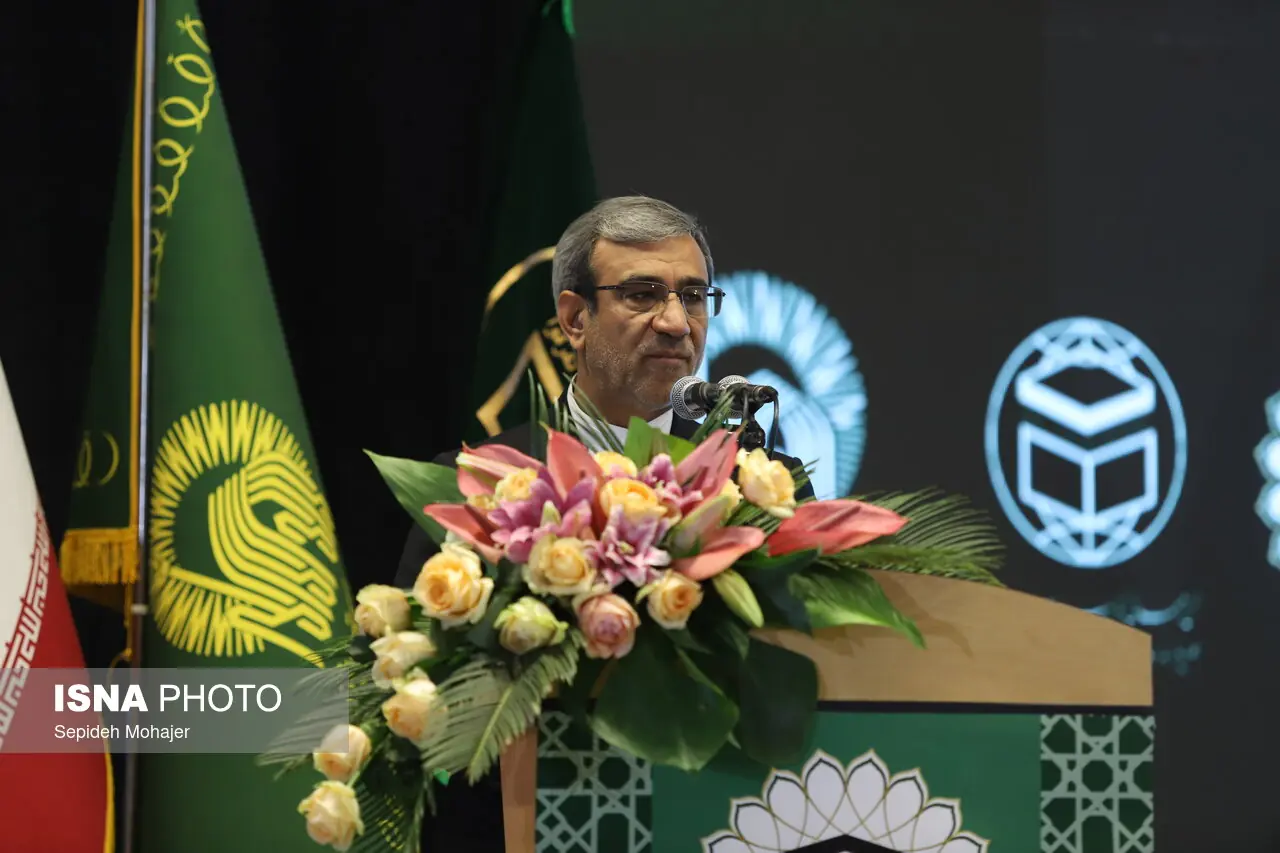 استاندار خراسان رضوی: مشهد میتواند به به یکی از مراکز گفتوگوی ادیان و مذاهب تبدیل شود