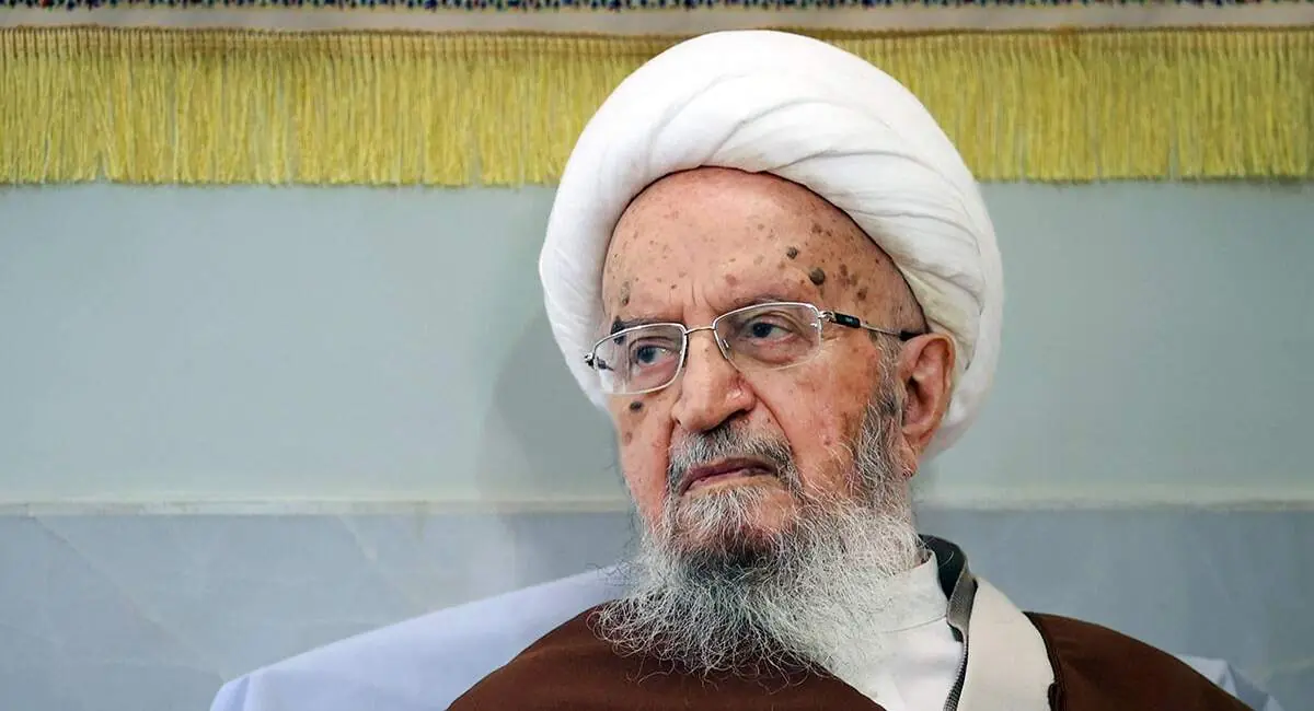  آیت‌الله مکارم شیرازی: طلاب، سربازان امام زمان(عج) هستند | جهان نیوز
