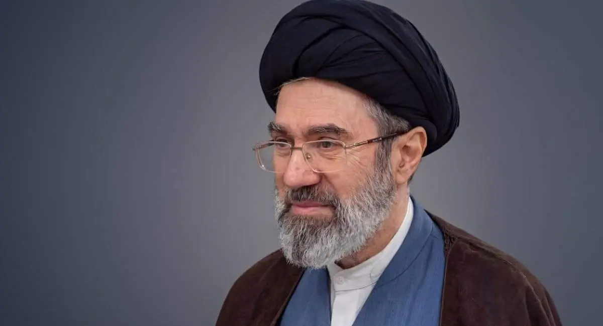 رهبر انقلاب در پیامی به مناسبت هفته وحدت: شرط اول غلبه حق بر باطل اتحاد مسلمین در مقابل کفر جهانی است علاج مشکلات امّت اسلامی، اتّحاد کلمه، دوستی و تعاون در مسیر خیر و نیکی است هر کاری که به تفرقه بین مسلمانان بینجامد مقصود دشمن را سامان داده است | جهان نیوز