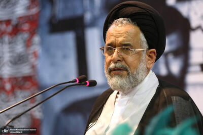  علوی، دستیار پزشکیان: عبور از مشکلات در گرو تقویت همبستگی ملی، گفت‌وگو و استفاده از ظرفیت همه دلسوزان و فرزندان این سرزمین است