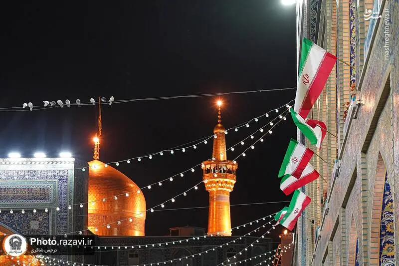 فیلم/ ضریح امام رئوف معطر به گلهای میلاد رسول خاتم(ص) شد