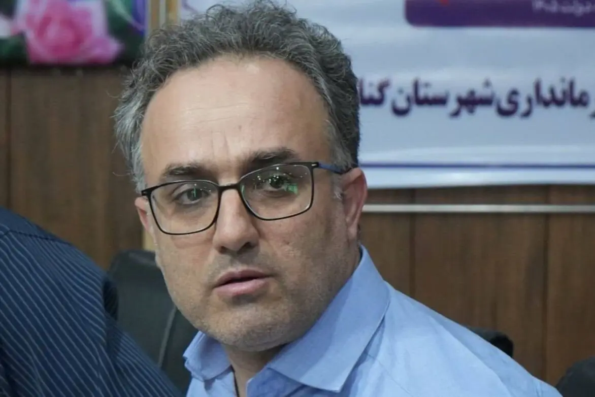 شیرافکن: مشکلات شهروندان با راه و شهرسازی و شهرداری در گناوه بررسی شد