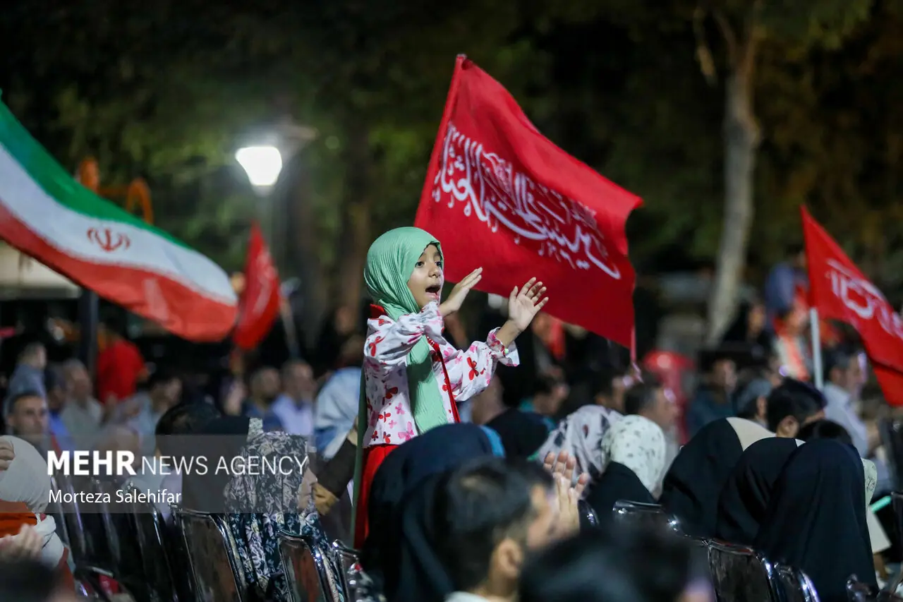  جشن ولادت پیامبر اکرم(ص) در شهرکرد