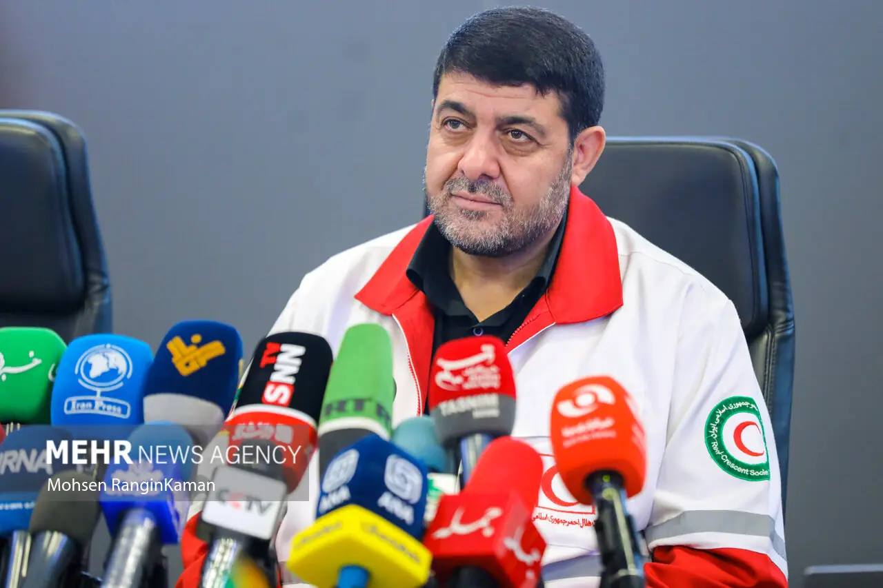 نجات بیش از ۷۲۵۰ نفر از زیر آوار در جنگ تحمیلی سوم
