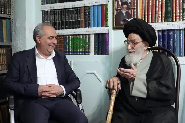دیدار استاندار آذربایجان شرقی با آیت الله سید محمد تقی آل هاشم