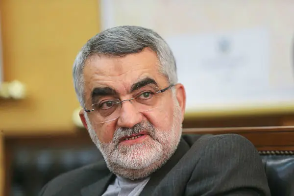 بروجردی: خط دوم انتقال آب سد سلمان فارسی وارد مسیر اجرا میشود