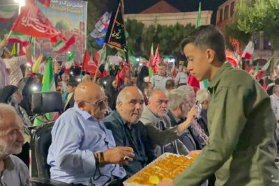  شب میلاد پیامبر(ص) در تبریز با نورافشانی جشن گرفته شد
