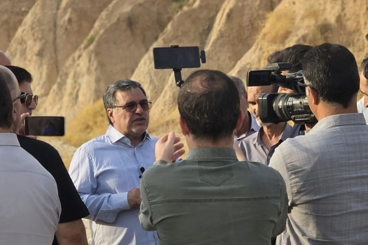 غار زینگان ظرفیت اشتغالزایی در حد یک پتروشیمی دارد