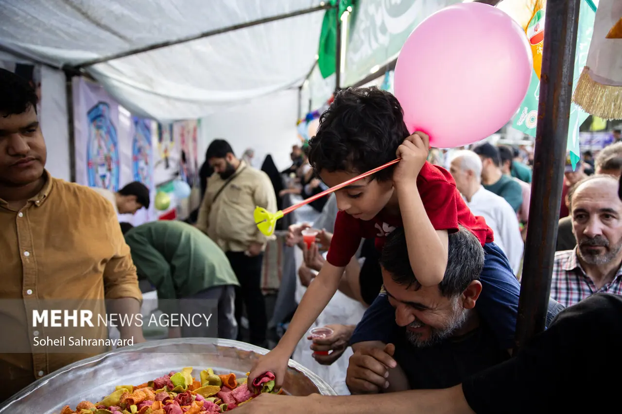  فعالیت موکب آیت‌الله نجومی در جشن «امت احمد(ص)» کرمانشاه