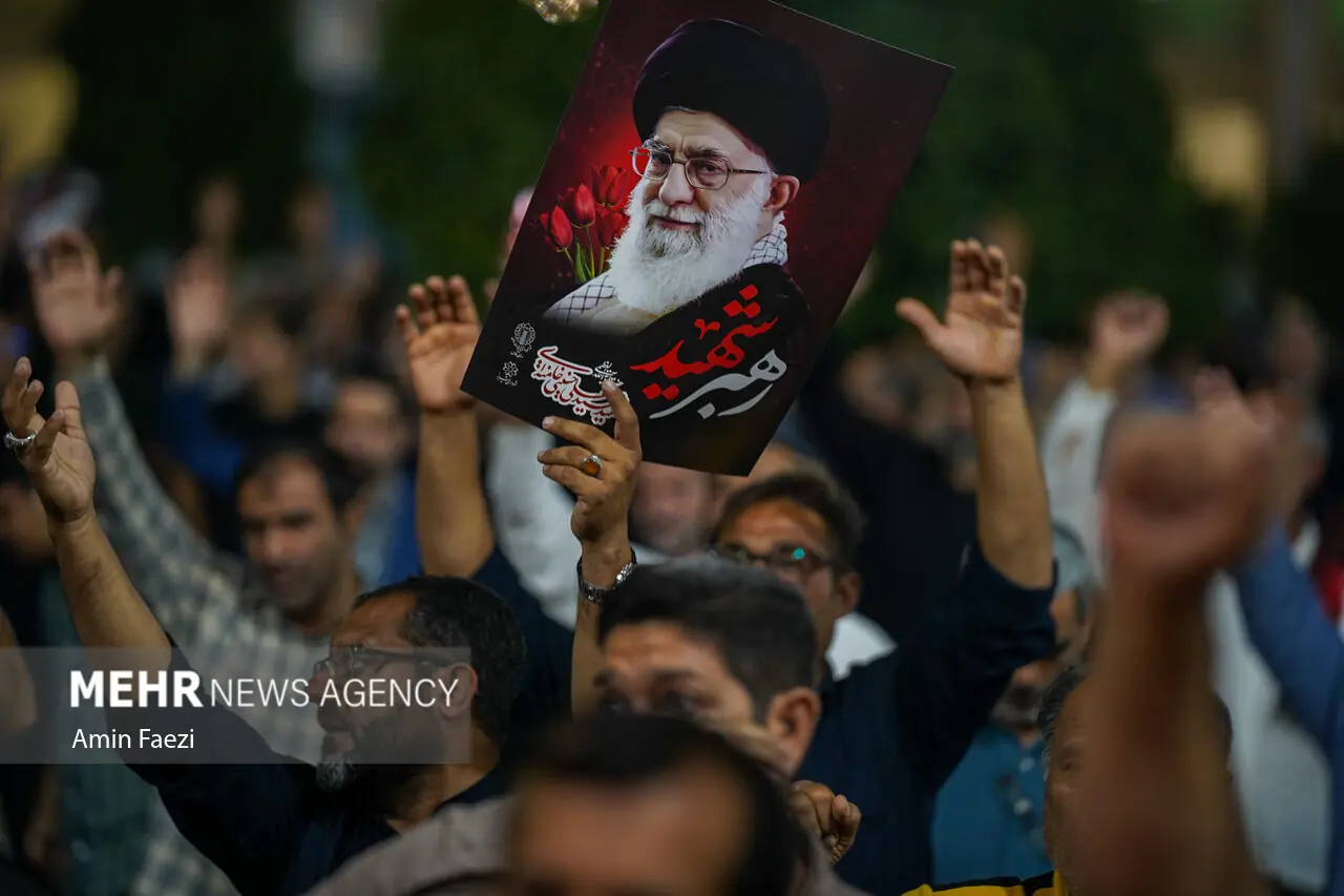 آیتالله خامنهای نماد وحدت، بیداری و شجاعت در برابر دشمن بود