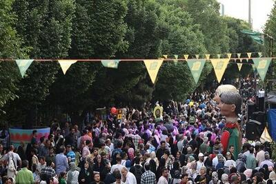 مهمانی «امت احمد» در تهران آغاز شد