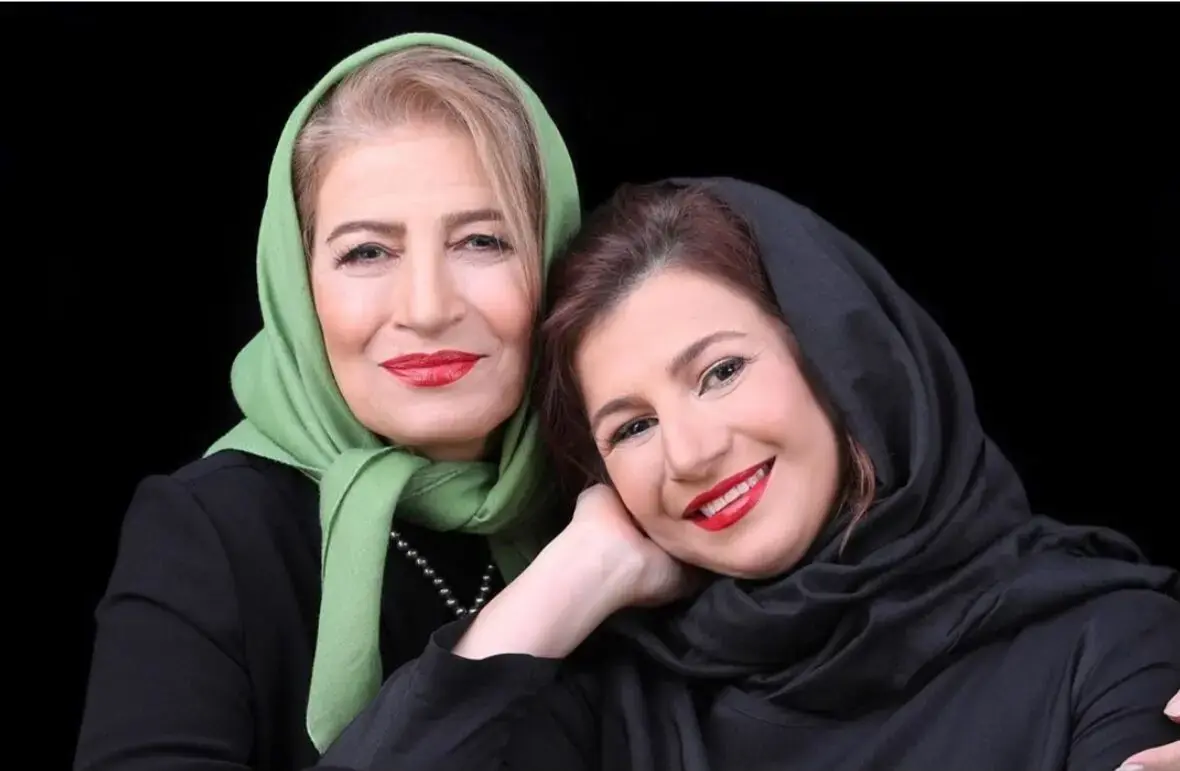  تذکر جالب مادر لیلی رشیدی به این بازیگر از دوربین ها دور نماند+ فیلم