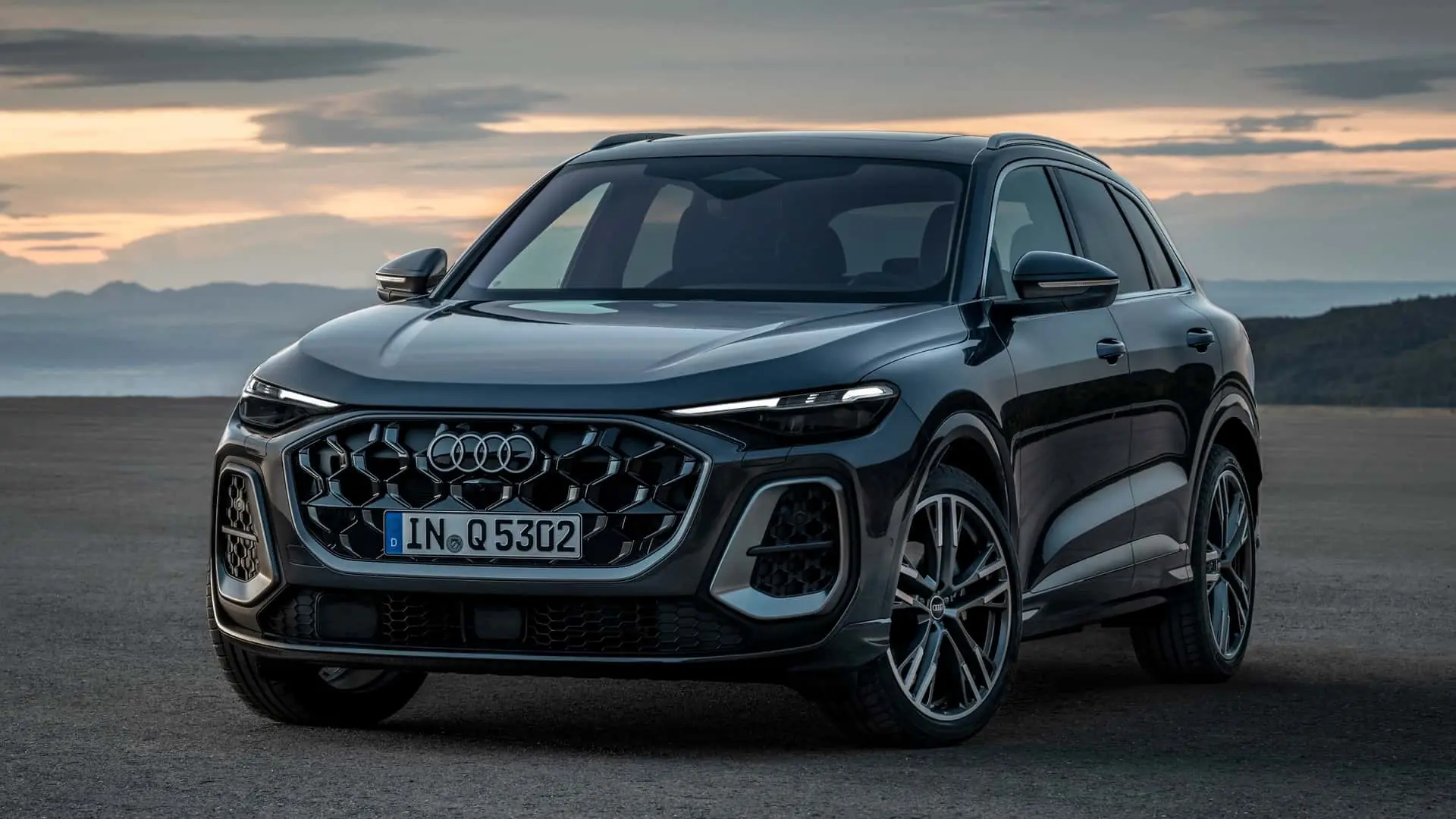  قیمت جدید آئودی Q5 e-tron 40 اعلام شد - پدال