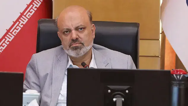 معلمان حق التدریس آزاد از چه زمانی حقوق ۱۲ ماهه میگیرند؟