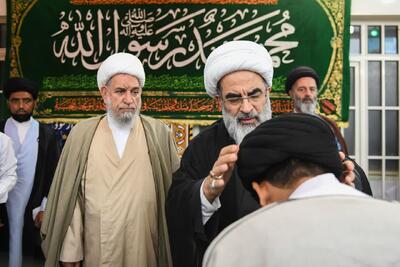  گزارش تصویری: جشن میلاد پیامبر اکرم (ص) و عمامه گذاری طلاب در دفتر آیت الله فاضل لنکرانی