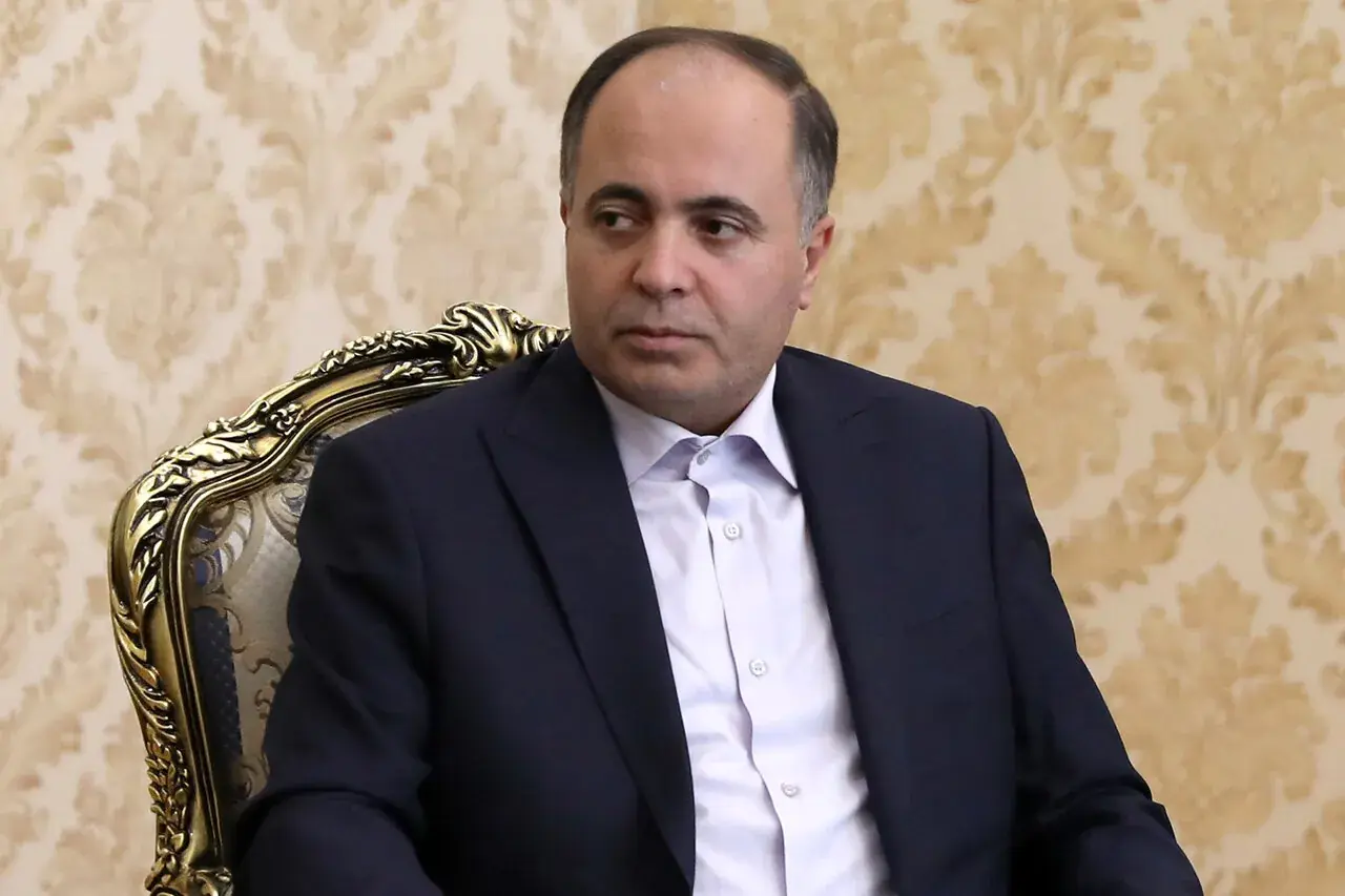 وزیر جهاد کشاورزی: برای نخستین بار در تولید گوشت مرغ به خودکفایی رسیدیم + فیلم