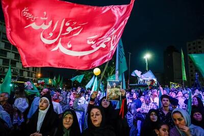 «خدایا، مرا با این مردم محشور کن»؛ امت احمد (ص) در میدان ولیعصر تهران، میثاقی تازه با آل محمد (ص) + فیلم و آلبوم تصاویر