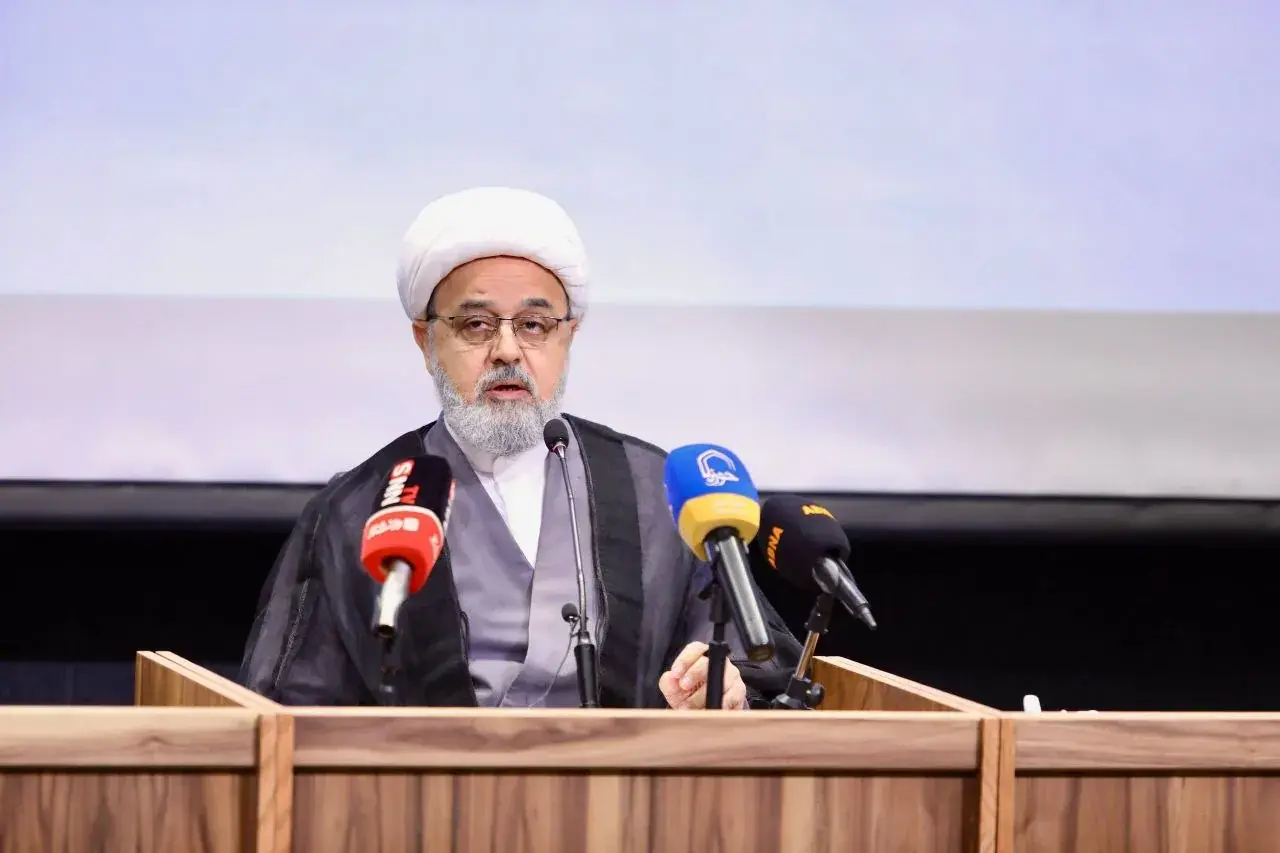 حجت الاسلام شهریاری: این درس امام شهید بوده که ما موشک بسازیم، یمن و لبنان و فلسطین هم باید بسازند؛ تنها راه ایستادن جلوی زور همین است + فیلم