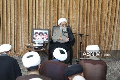  آیت‌الله شب‌زنده‌دار: زهد و دلسوزی از ارکان موفقیت عالم دینی است - تسنیم
