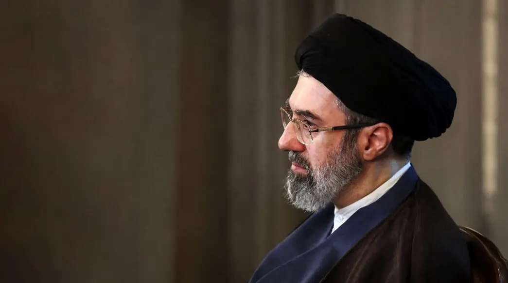 رهبر انقلاب: هر کاری که به تفرقه بین مسلمانان بینجامد مقصود دشمن را سامان داده است | دشمن بهدنبال پارهپاره شدن امّت اسلام است