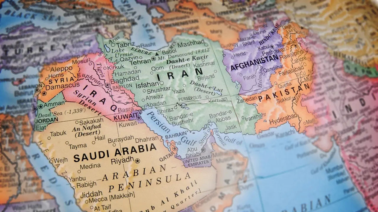 اثر پروانهای یک جنگ؛ جنگ افروزی آمریکا در غرب آسیا چگونه اقتصاد جهانی را فلج کرد؟ + فیلم