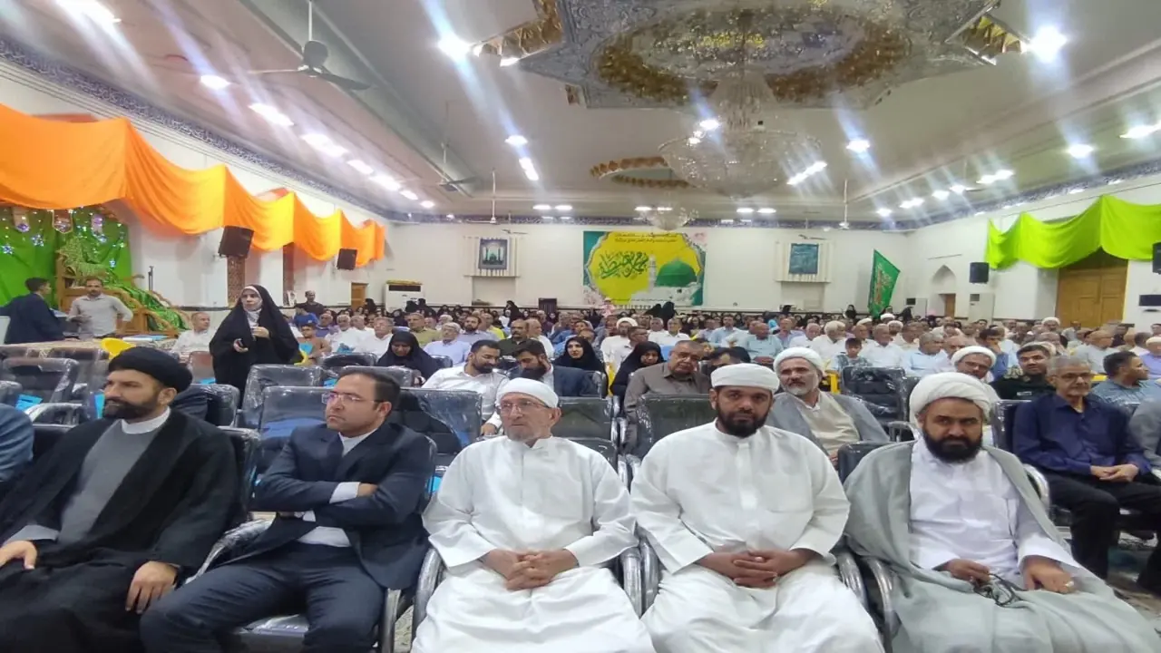 برگزاری جشن میلاد پیامبر اکرم(ص) در گراش + عکس