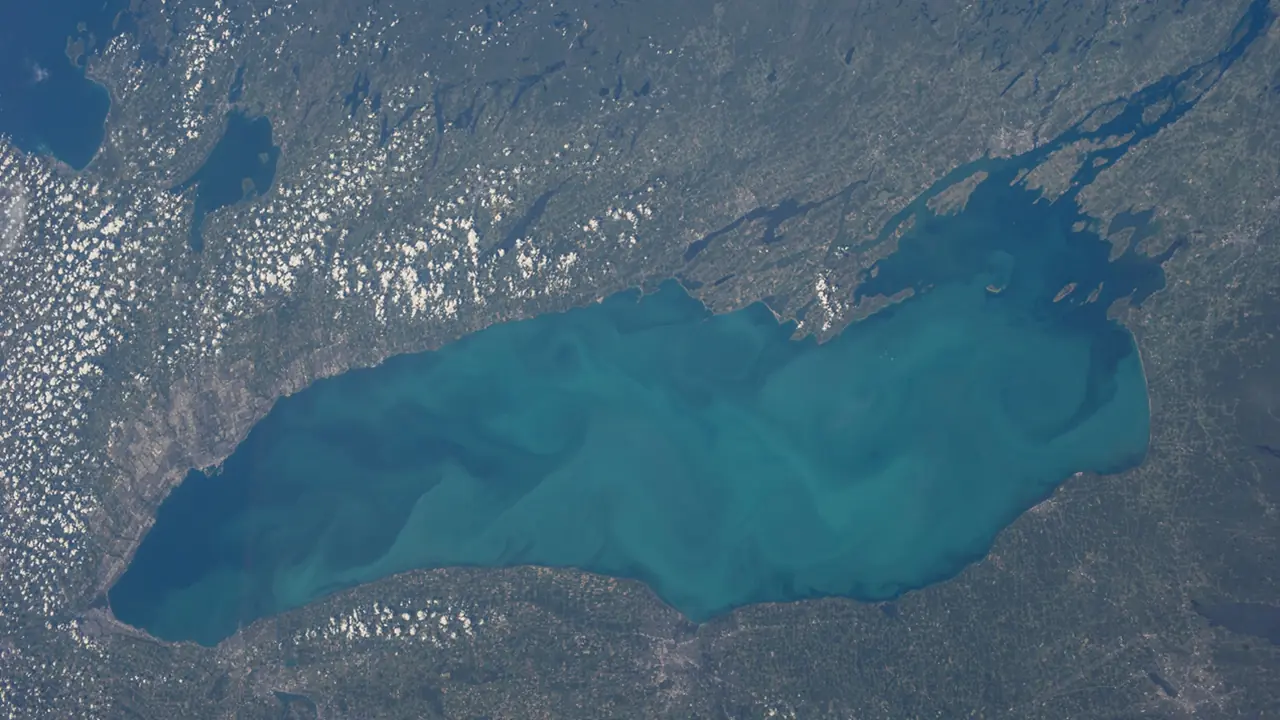  گوگل نام دریاچه آنتاریو را برای کاربران آمریکایی تغییر داد