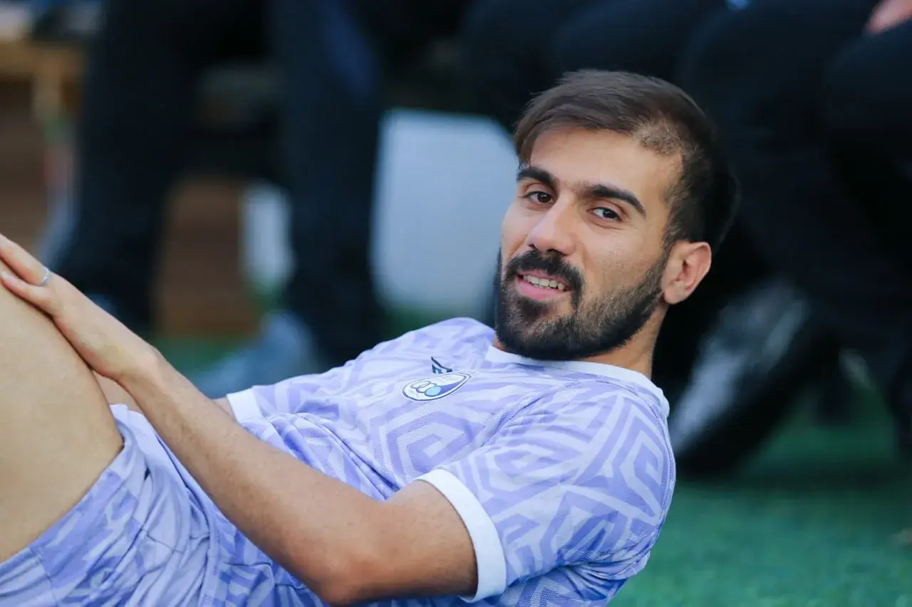 بازیکن استقلال دربی را از دست داد