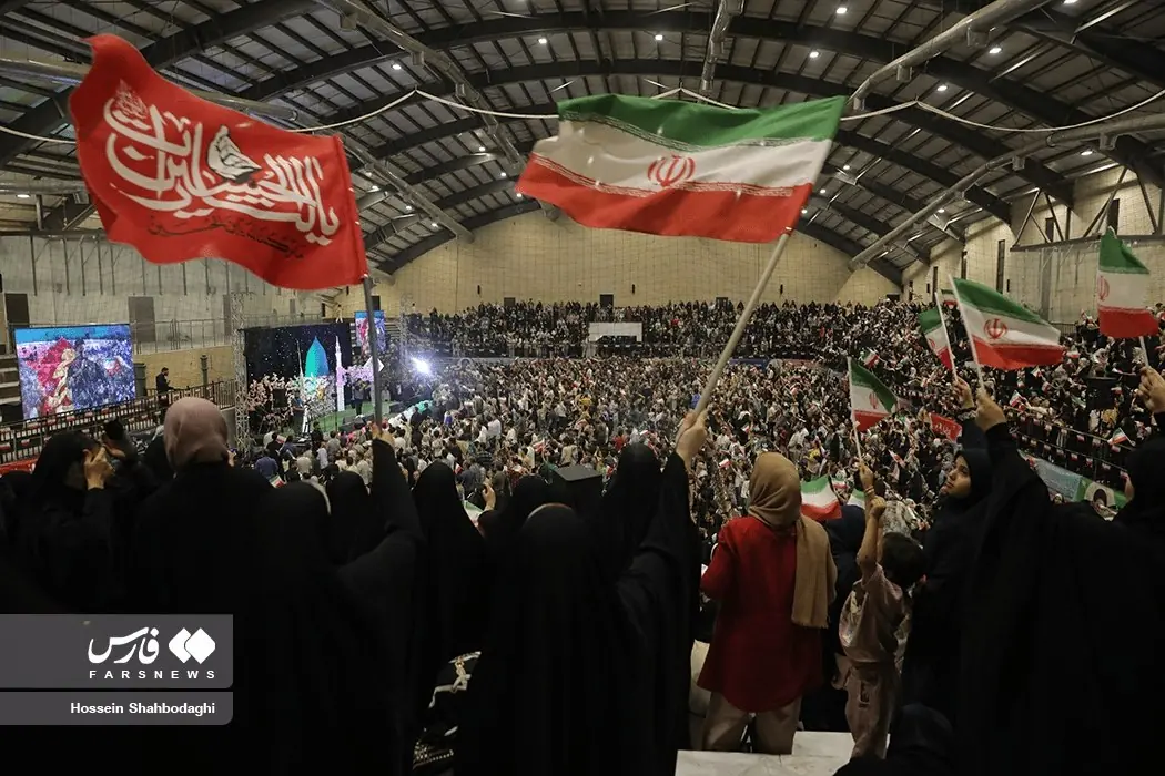  جشن میلاد پیامبر(ص) با حضور هنرمندان در قم | آخرین خبر