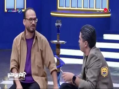  استندآپ تقلید از خواننده لس آنجلسی در برنامه تلویزیونی | آخرین خبر