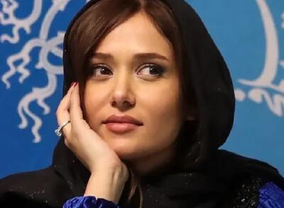 کیک لاکچری و خیرهکننده پریناز ایزدیار در جشن تولد ۴۴ سالگی؛ انتخاب یک کیک کریستالی با نگینهای درخشان، فضای مجازی را تکان داد / بازیگر محبوب سینما با استایلی متفاوت و کیکی خاص، همه را شگفتزده کرد