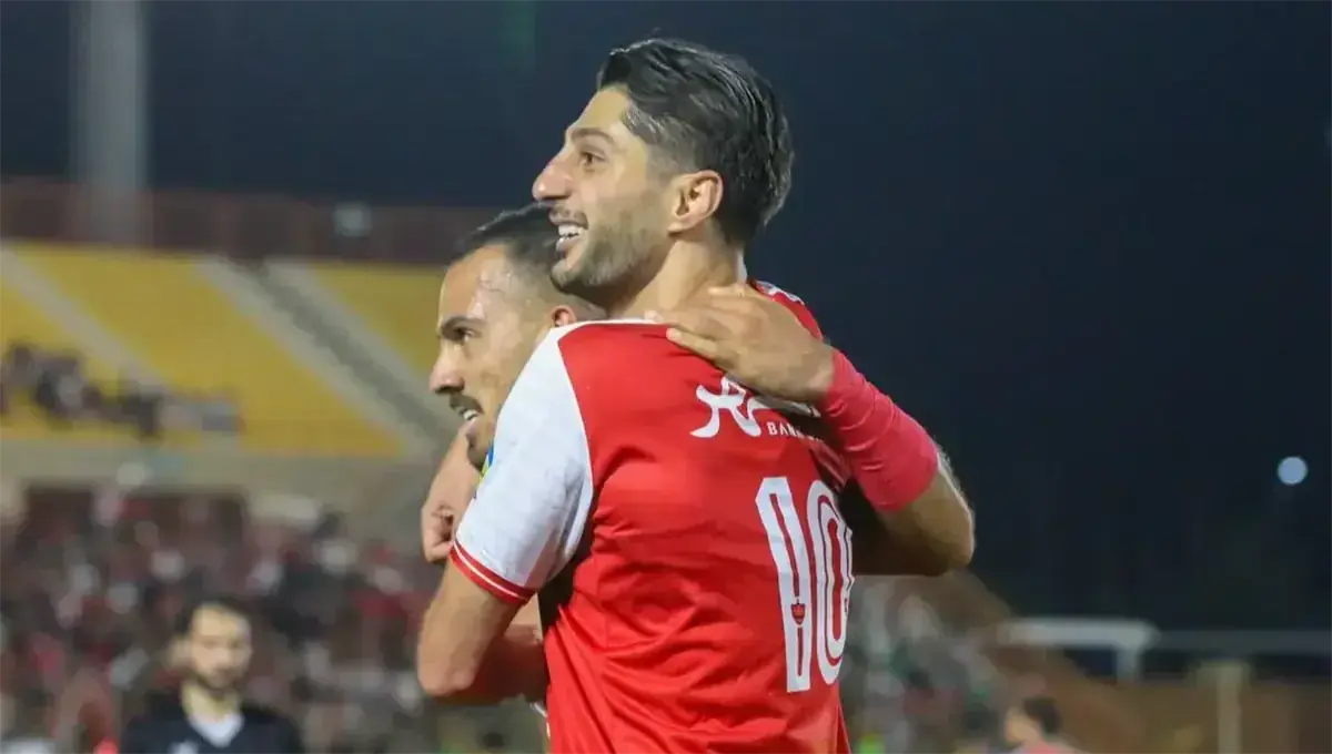  محمدمهدی محبی در دربی پرسپولیس و استقلال زیر ذره‌بین هواداران