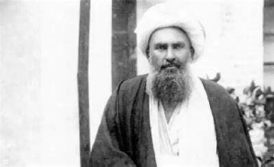  «کریم دواتگر» ضارب شیخ فضل‌الله نوری در زمان دستگیری (عکس)