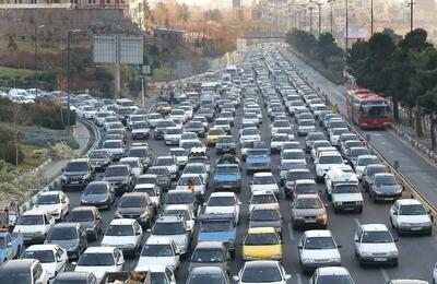 ثبت ۷۰۰ هزار تخلف حادثه ساز در بزرگراههای تهران