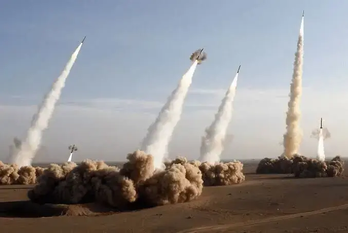 رویترز: ایران از ۳۲ شهر موشک شلیک کرد