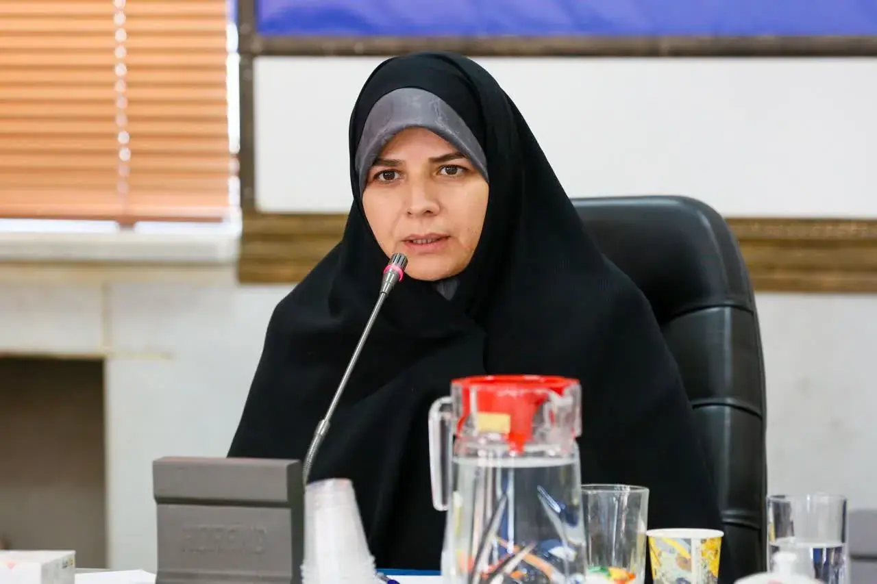  آزاد: توسعه نایین نیازمند تمرکز بر ظرفیت‌های معدن و گردشگری است