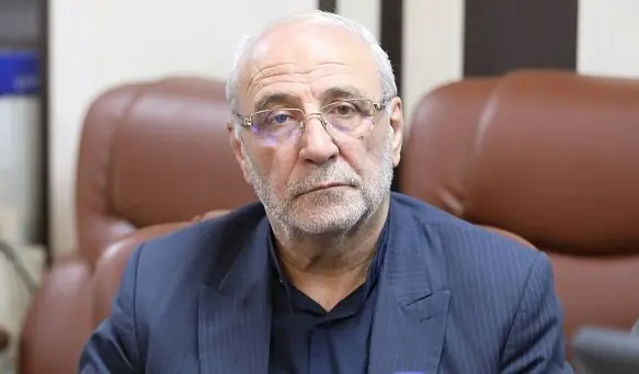 حاجیدلیگانی: نامه جمعی از نمایندگان به سران قوا در انتقاد از عملکرد همتی