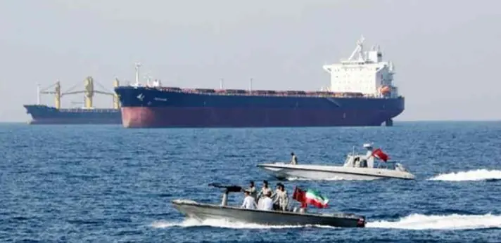 ارگان رسانهای سپاه: ادعای آمریکا درباره حمله برای جلوگیری از مینریزی ایران خیالبافی است