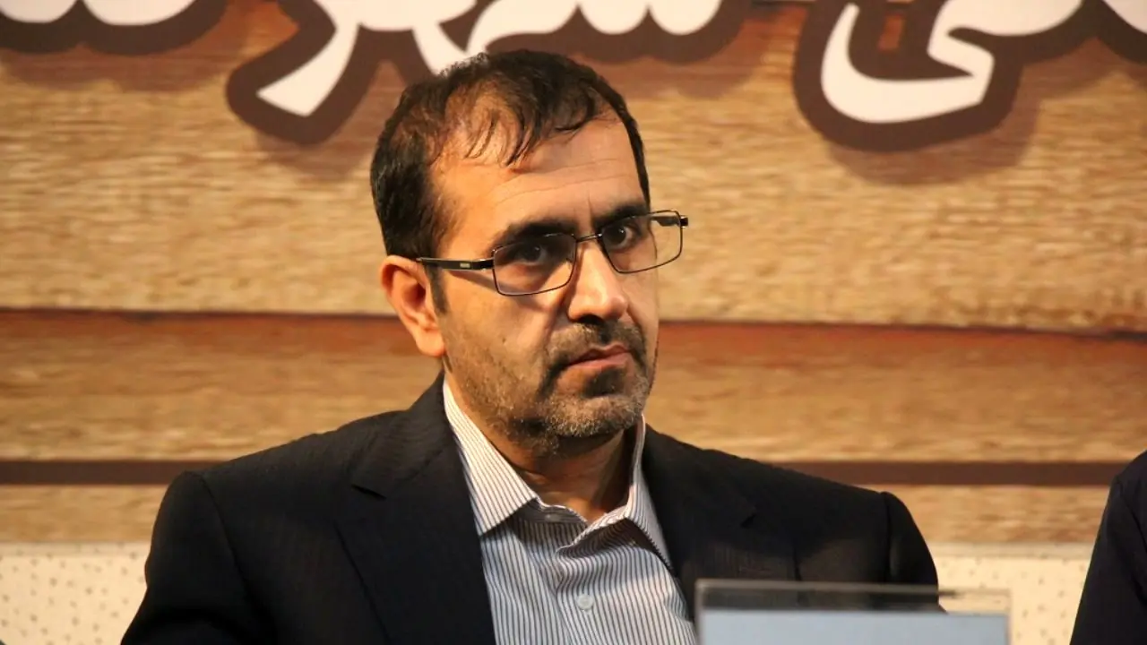 توئیت جوادی یگانه درباره سیاست دولت درخصوص بنزین