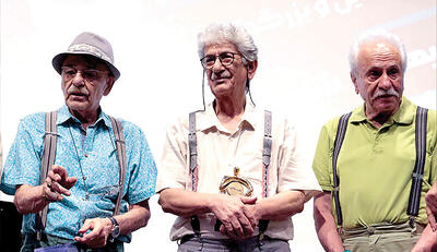  خاطرات شیرین مرد قصه‌گو