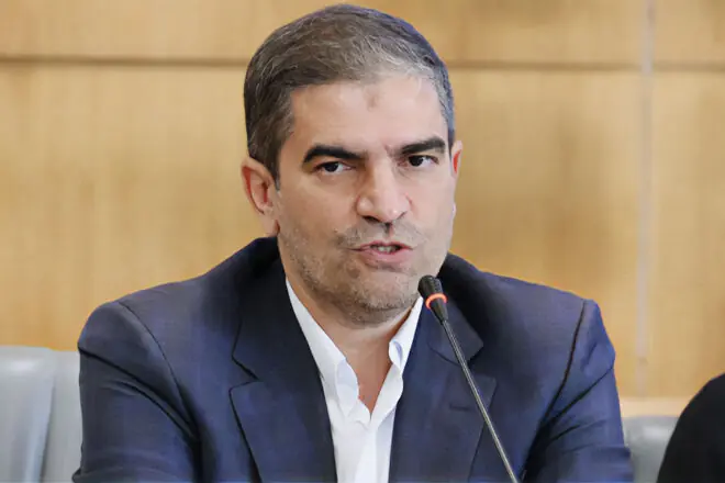  گرفتاری مردم برای تامین خودرو رفع شود
