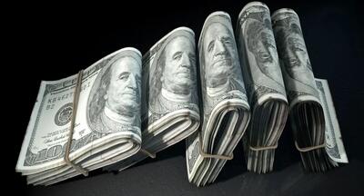  طوفان جدید در بازار ارز؛ پیش‌بینی قیمت دلار در روزهای آینده/ جهش بی‌سابقه نرخ‌ها و عبور تتر از مرز ۲۰۸ هزار تومان