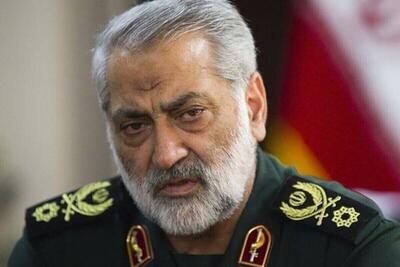  سردار شکارچی: مصمم به خونخواهی رهبر شهید و شهدای میناب هستیم