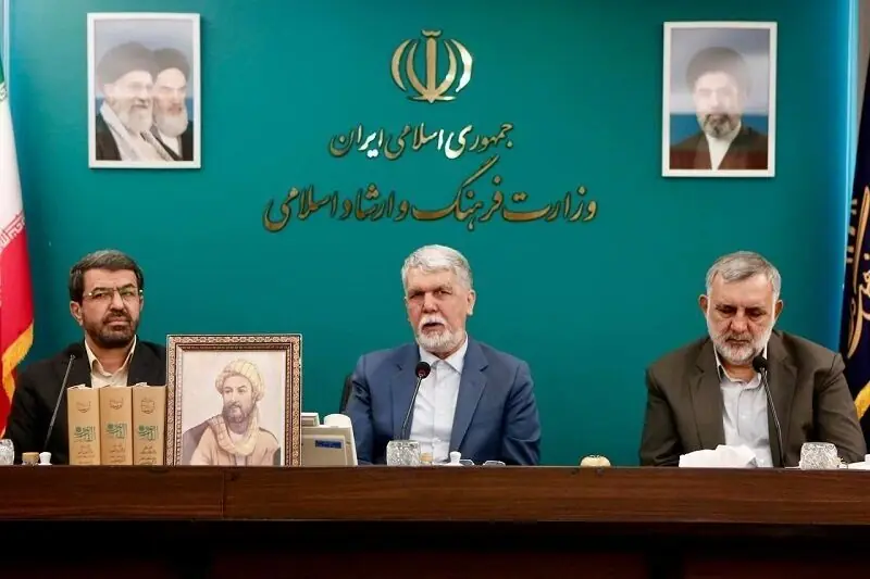 لزوم صیانت از مفاخر فرهنگی با بهرهگیری از ظرفیتهای هنری