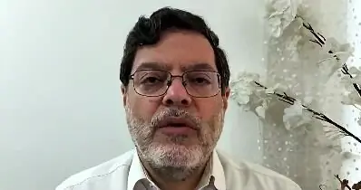 محمد مرندی خطاب به مجری انگلیسی: باید متجاوزان را مجازات کنیم تا دیگر کودک‌کشی نکنند!