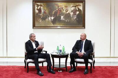 ملت ایران در برابر فشارهای خارجی ایستادگی خواهد کرد